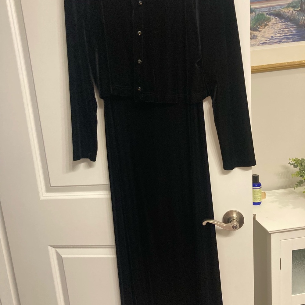 Ronni Nicole Black Velvet Ensemble